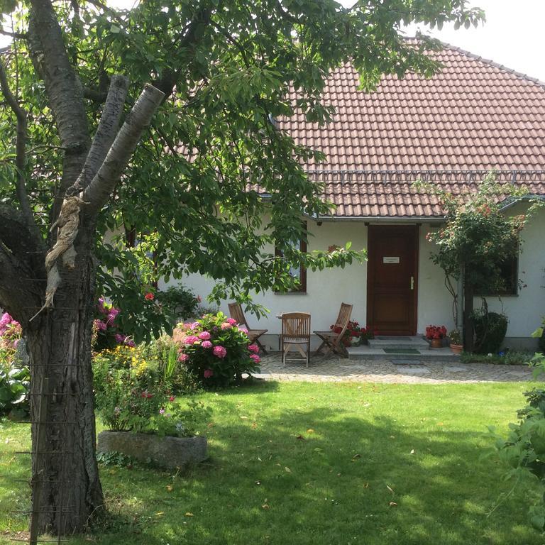 Ferienwohnung Sonne-Stadtrand Dresden Moritzburg Exterior photo